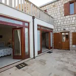 Sunset Villa