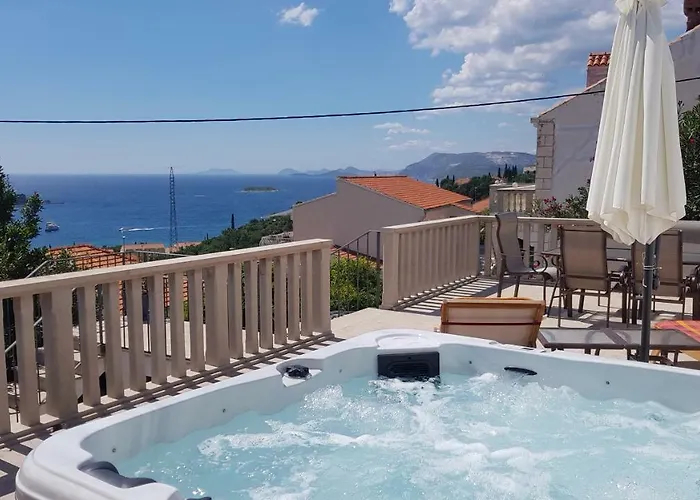 Sunset Villa